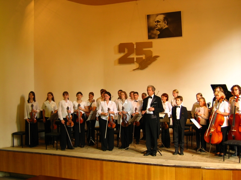 20040724-gladysh-orchestra-25
