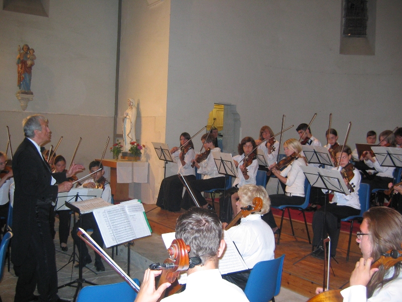 20050901-gladysh-orchestra-15